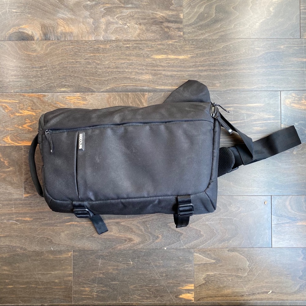 Incase Camera Bag
